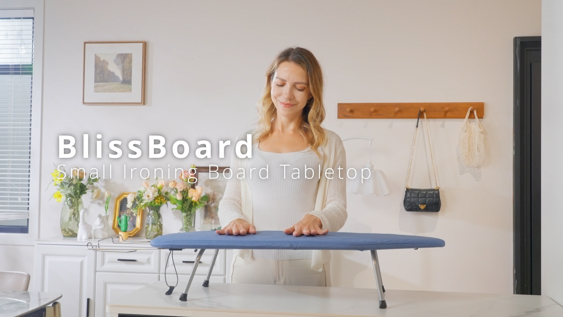 IRON TABLE mini（CHIKKA FINISH） Amazon.com: Small Ironing Board Tabletop with Cover and Pad